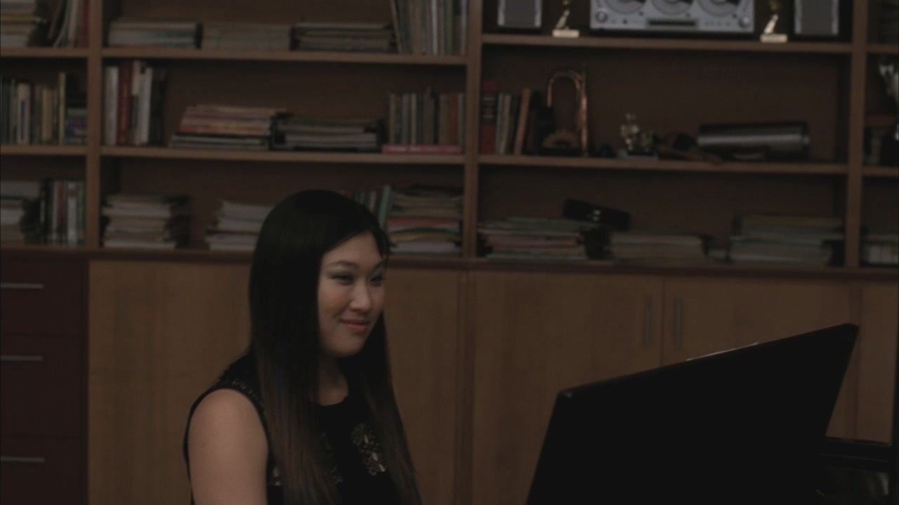 Glee216-0406.jpg