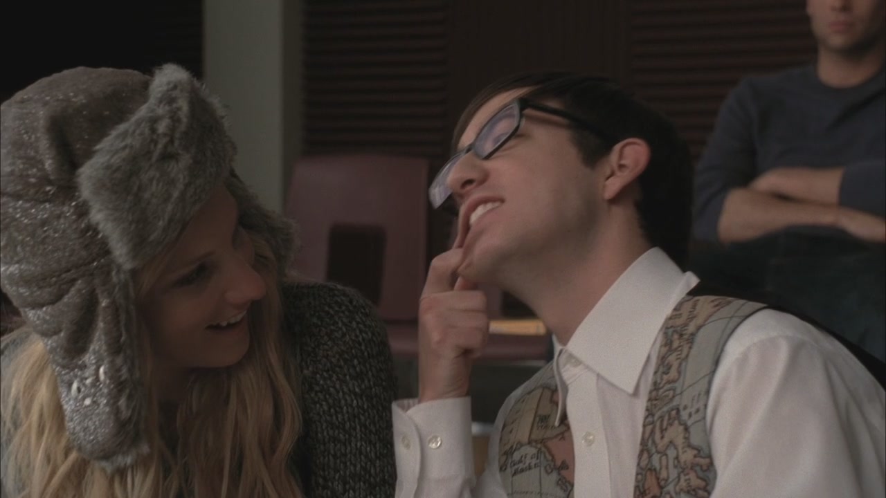 Glee216-0420.jpg