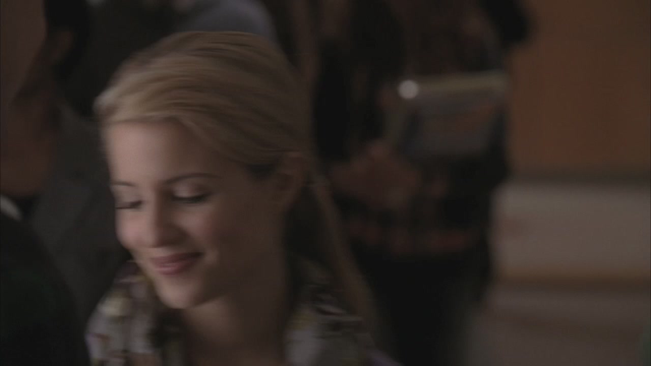 Glee216-0507.jpg