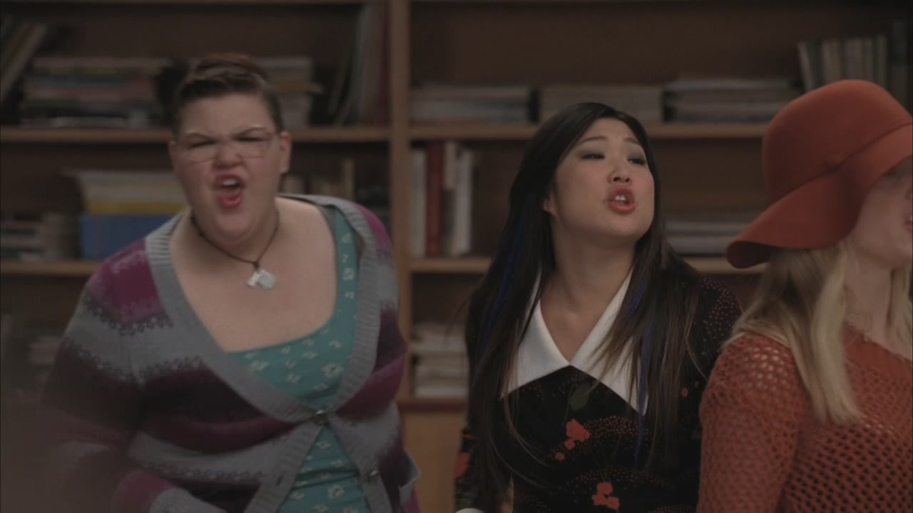 Glee216-0600.jpg