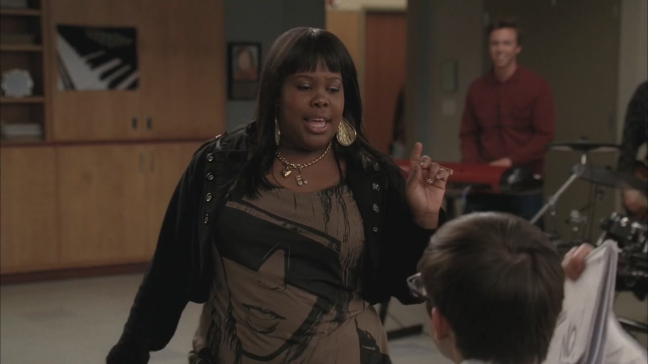 Glee216-0608.jpg