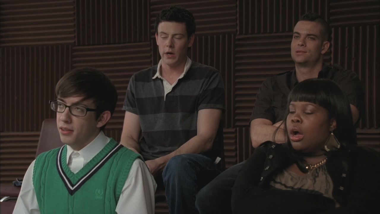 Glee216-0652.jpg
