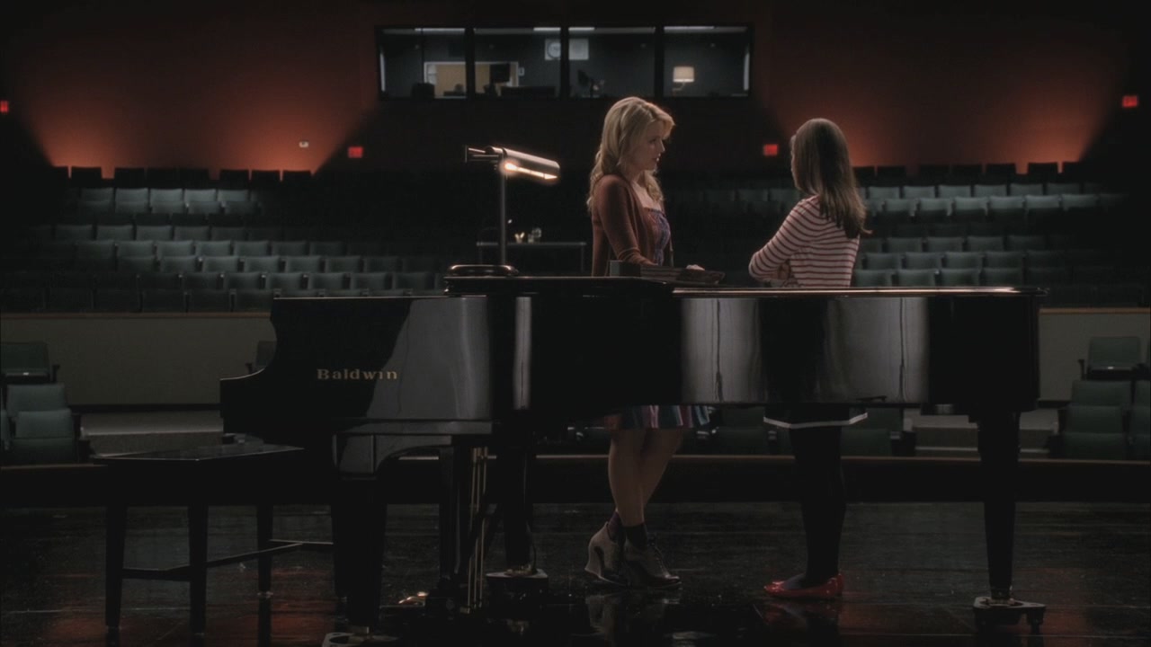 Glee216-0689.jpg