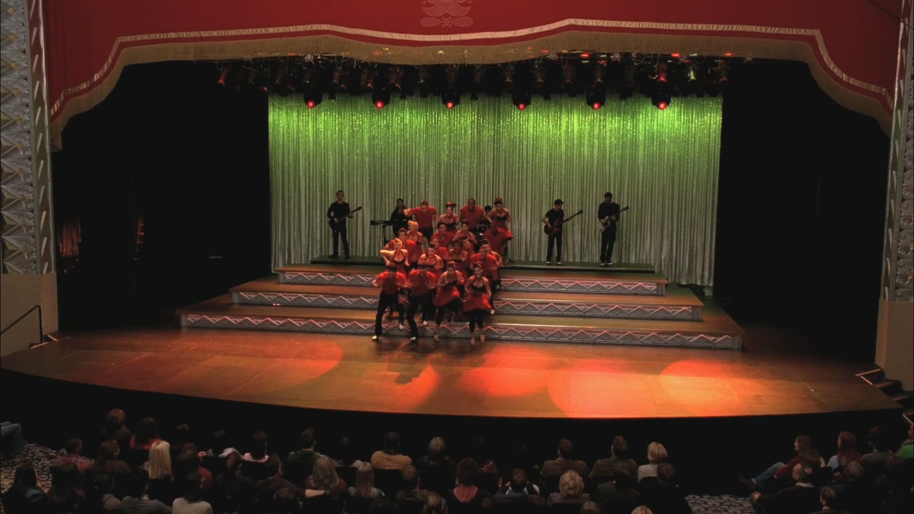 Glee216-0771.jpg