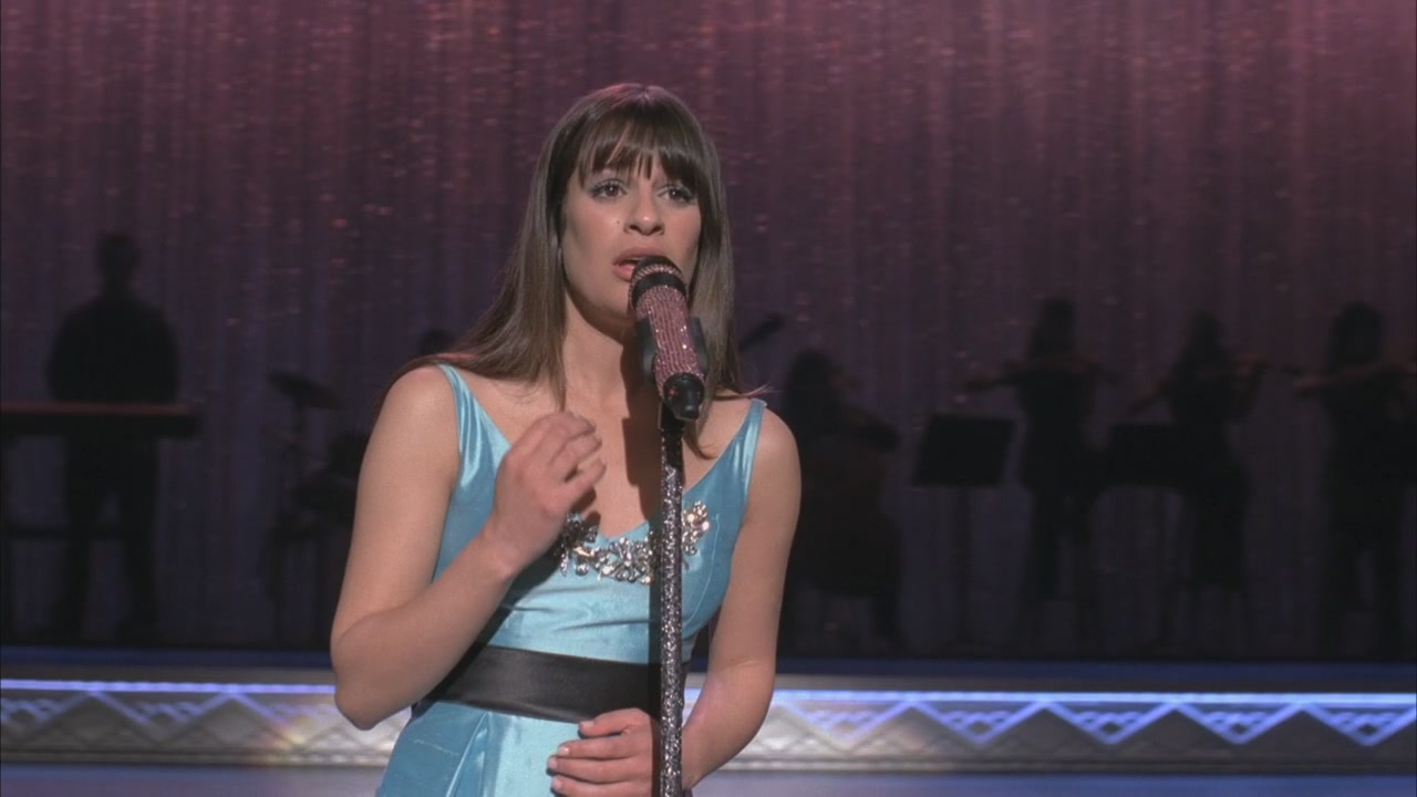 Glee216-0984.jpg