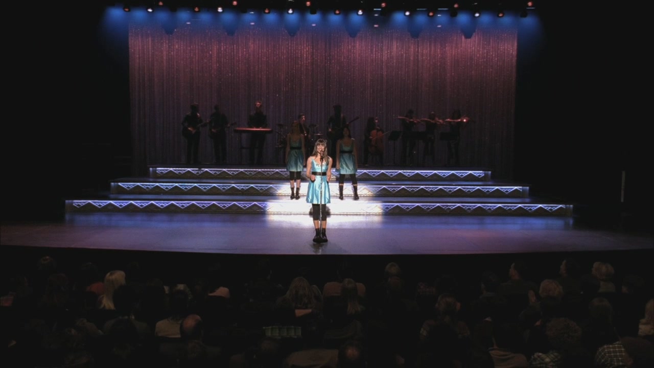 Glee216-1001.jpg