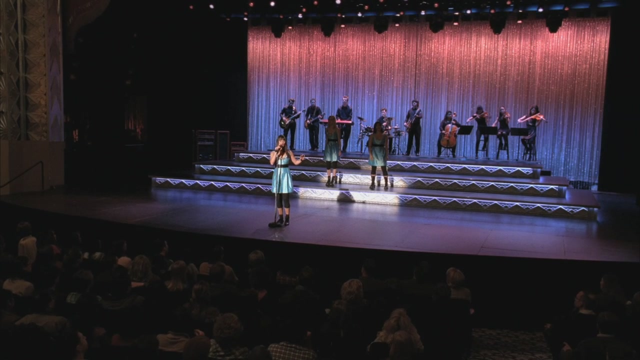 Glee216-1009.jpg