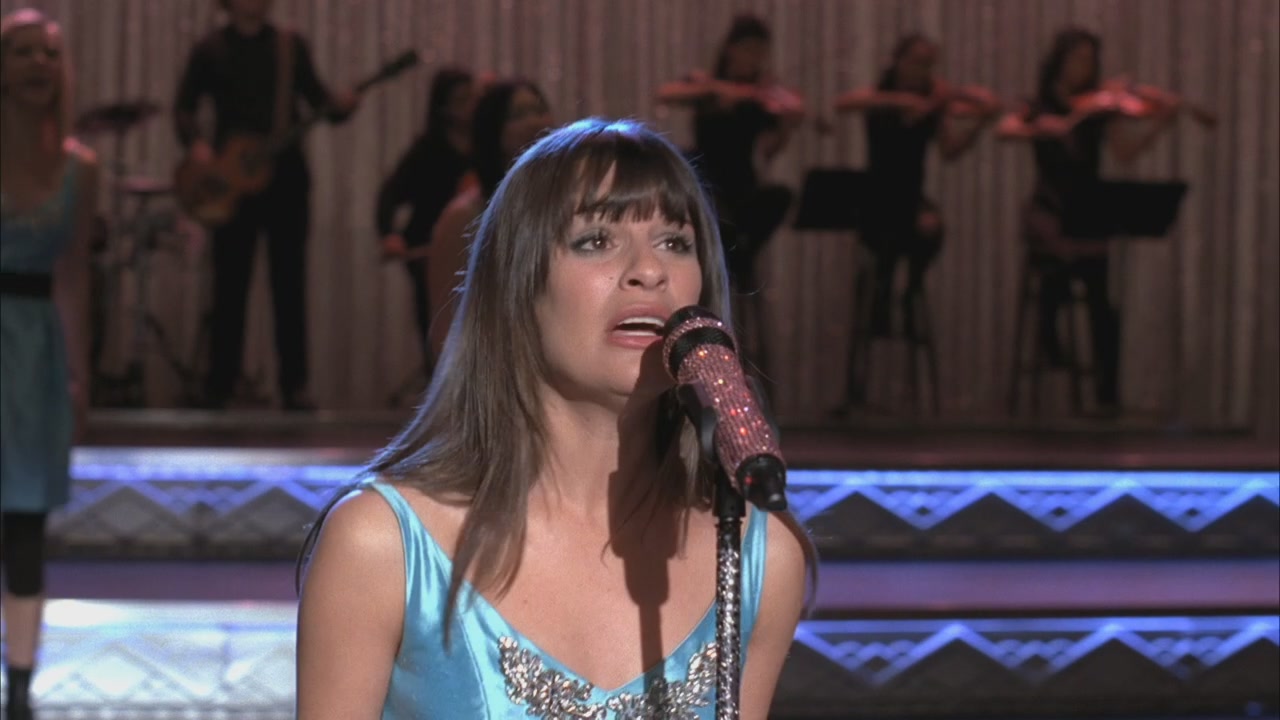 Glee216-1018.jpg