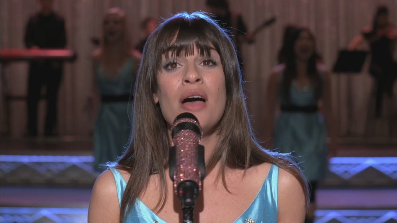 Glee216-1019.jpg