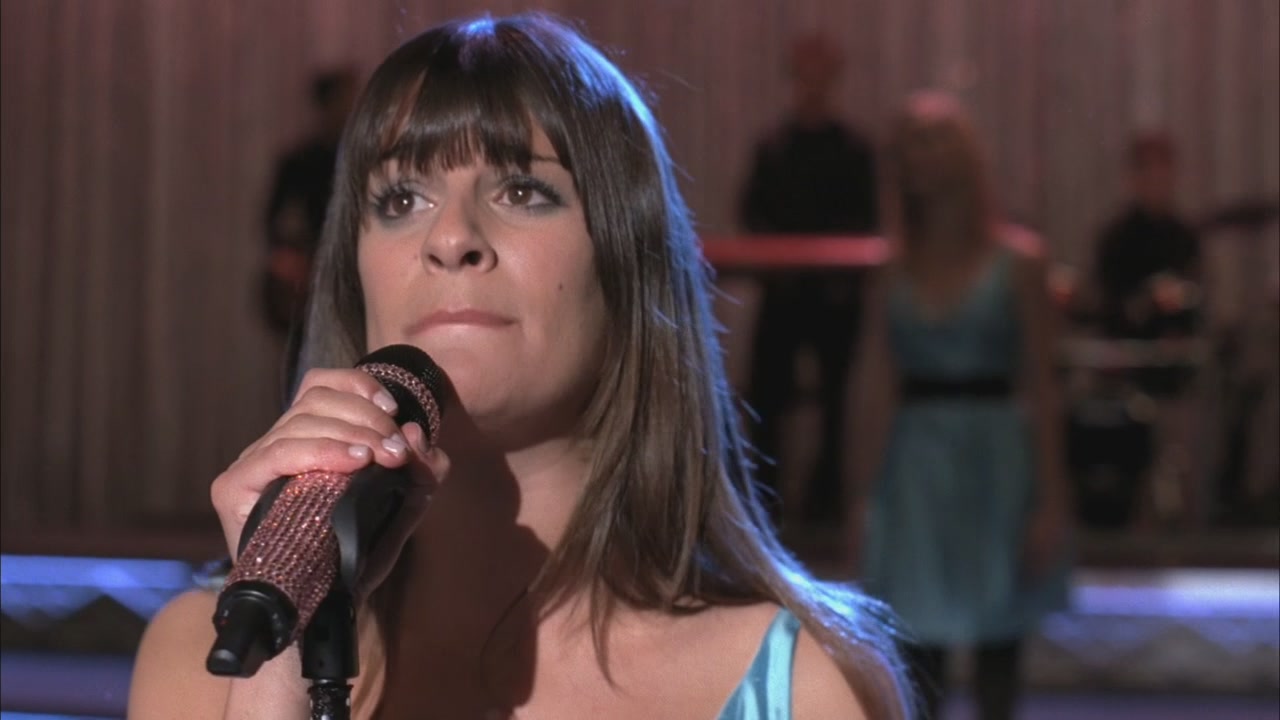 Glee216-1020.jpg