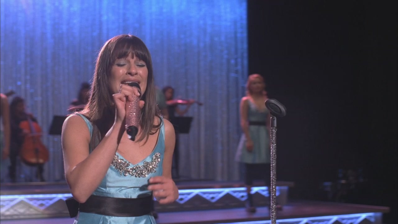 Glee216-1049.jpg