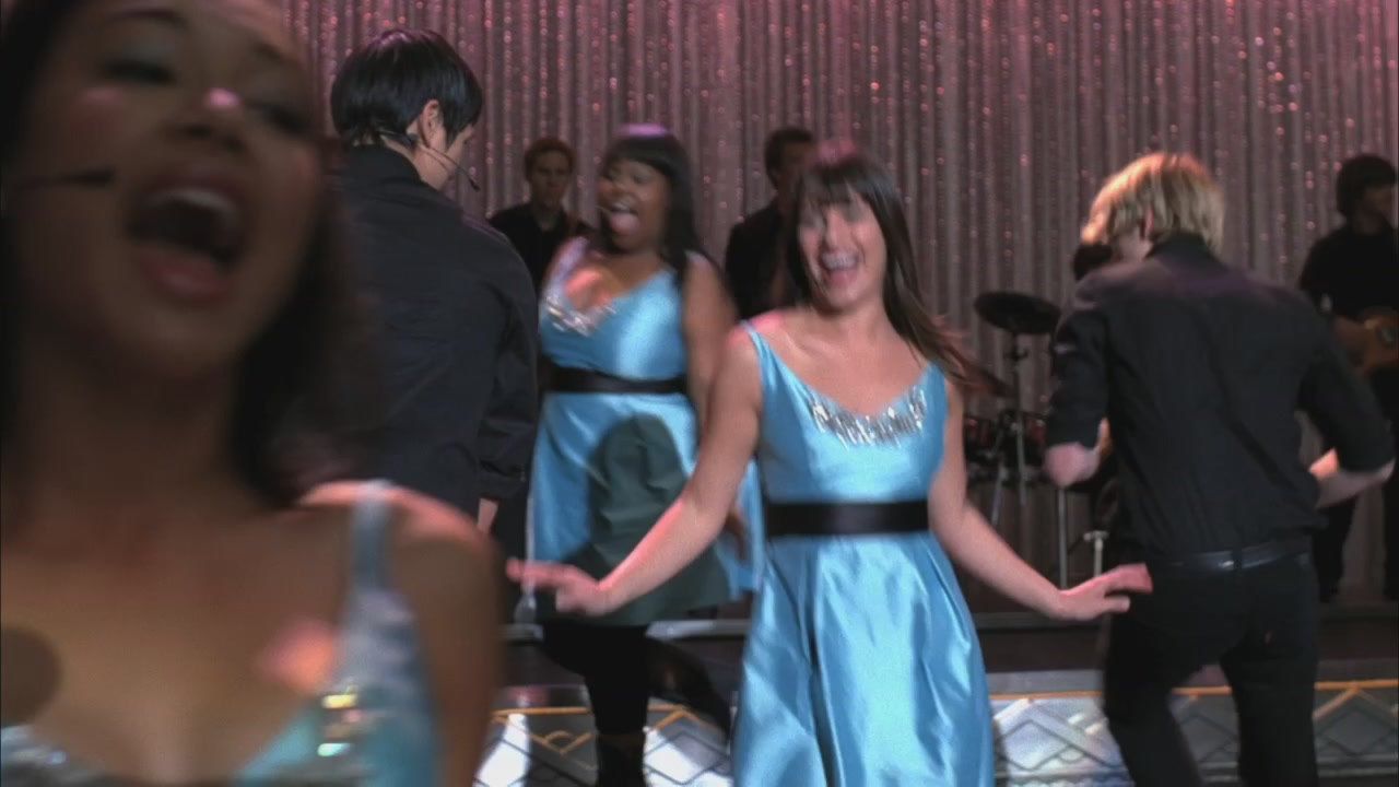 Glee216-1079.jpg