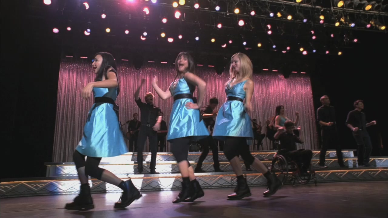 Glee216-1082.jpg