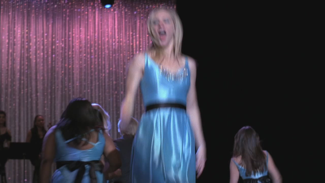 Glee216-1101.jpg