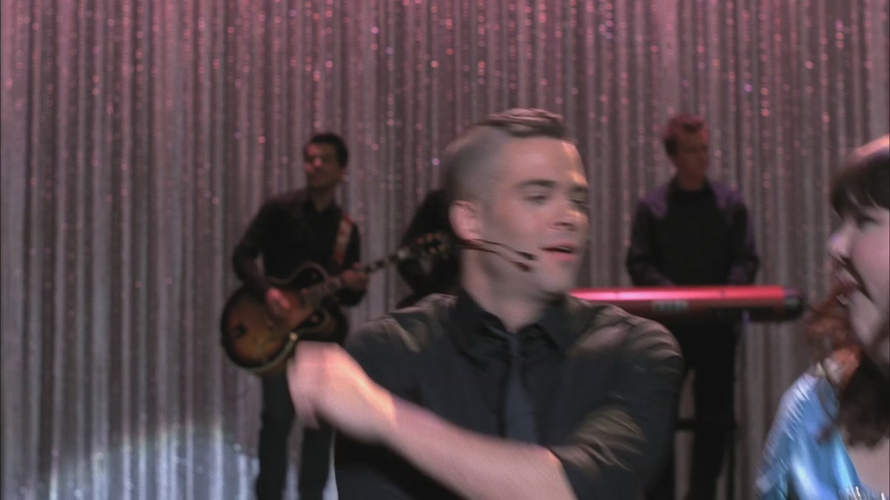 Glee216-1108.jpg