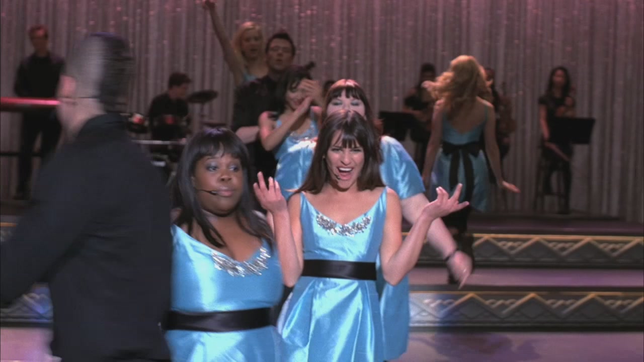 Glee216-1114.jpg