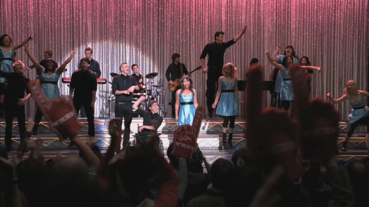 Glee216-1120.jpg