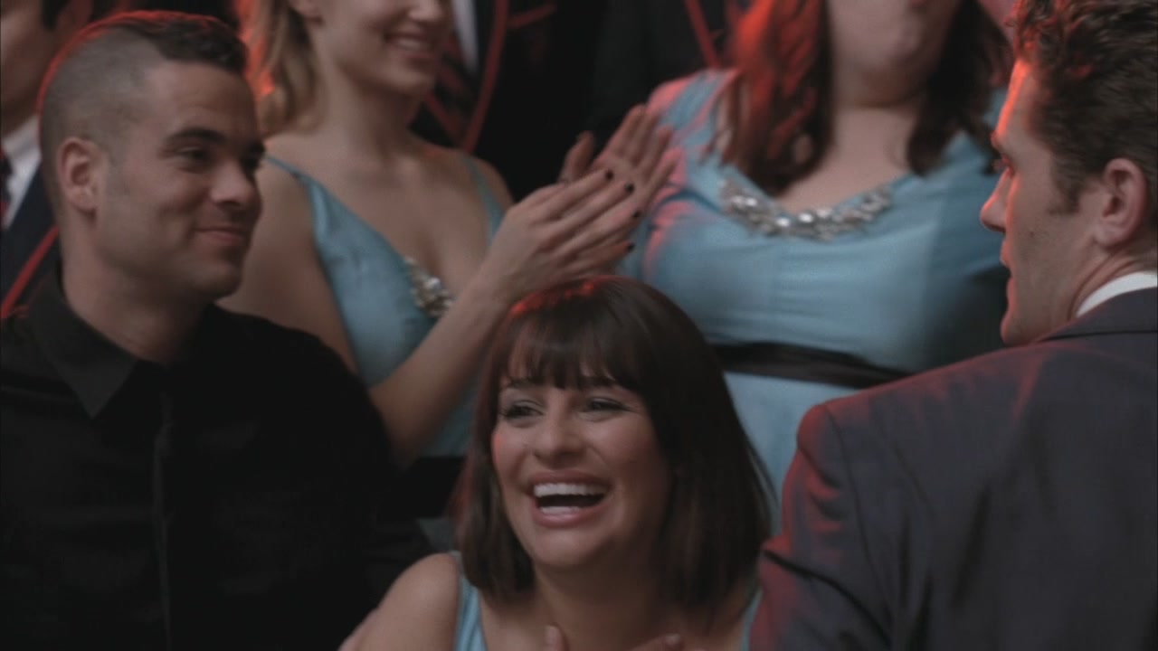 Glee216-1218.jpg
