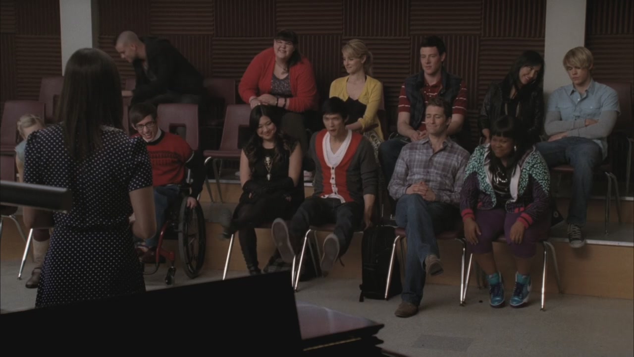 Glee216-1302.jpg