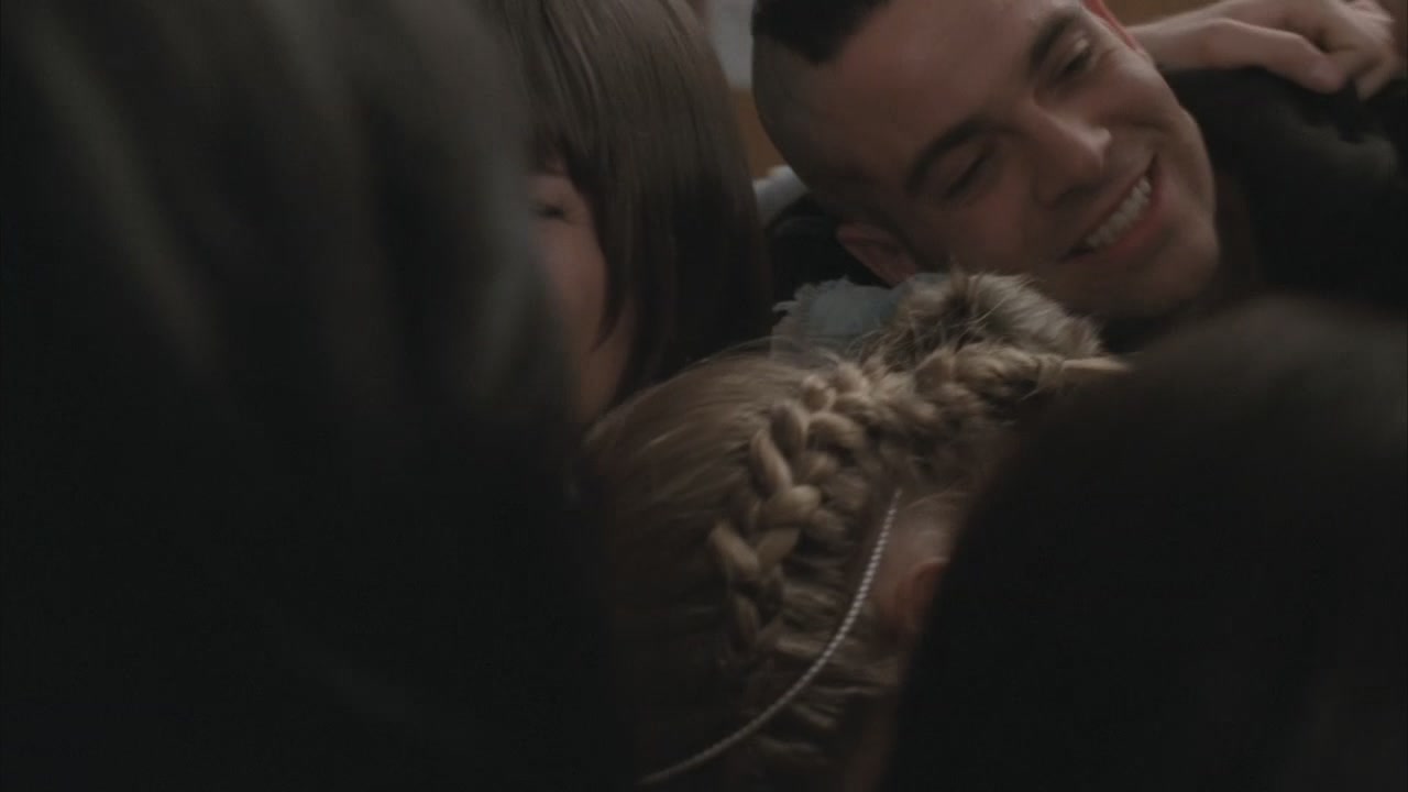 Glee216-1305.jpg
