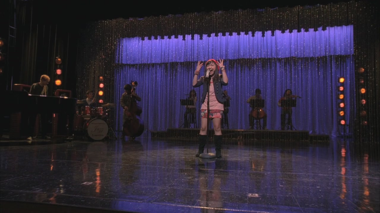 Glee217-0345.jpg