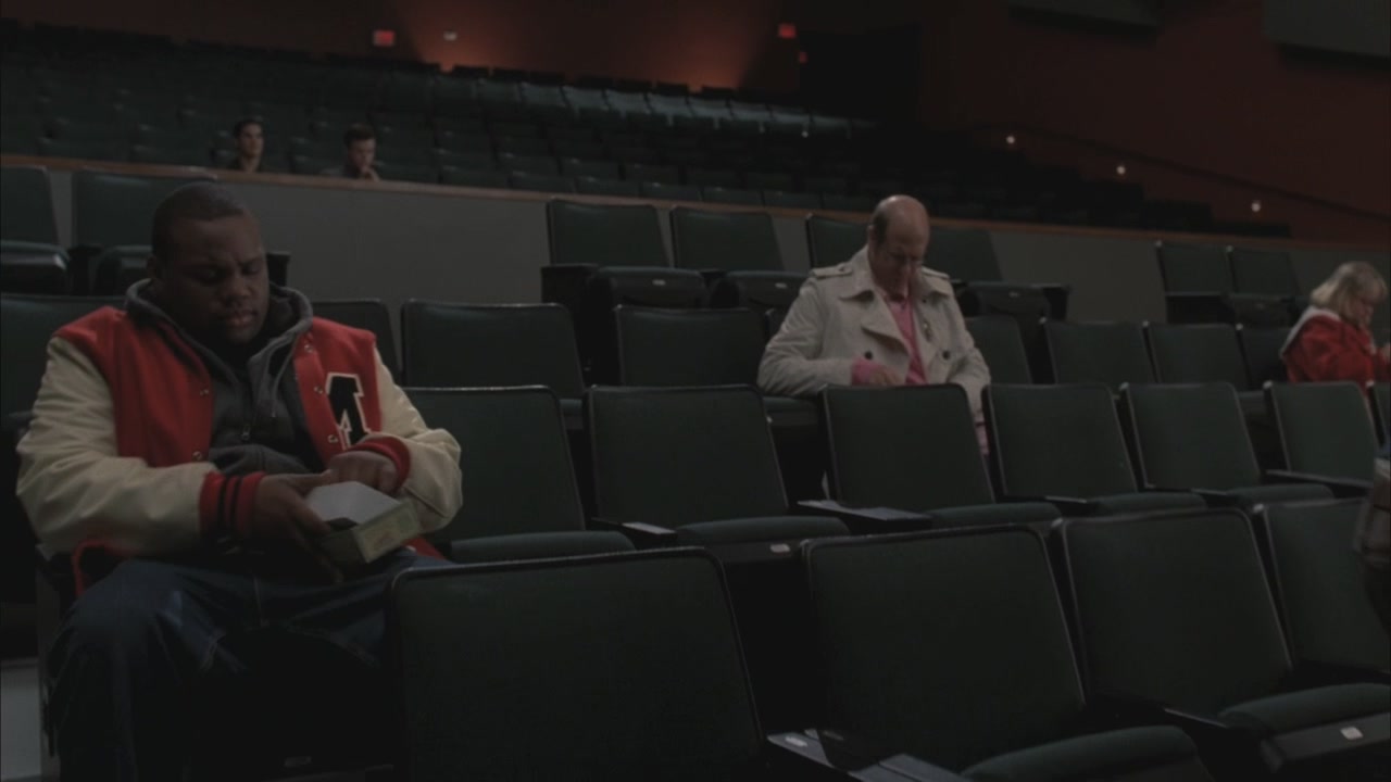 Glee217-0725.jpg