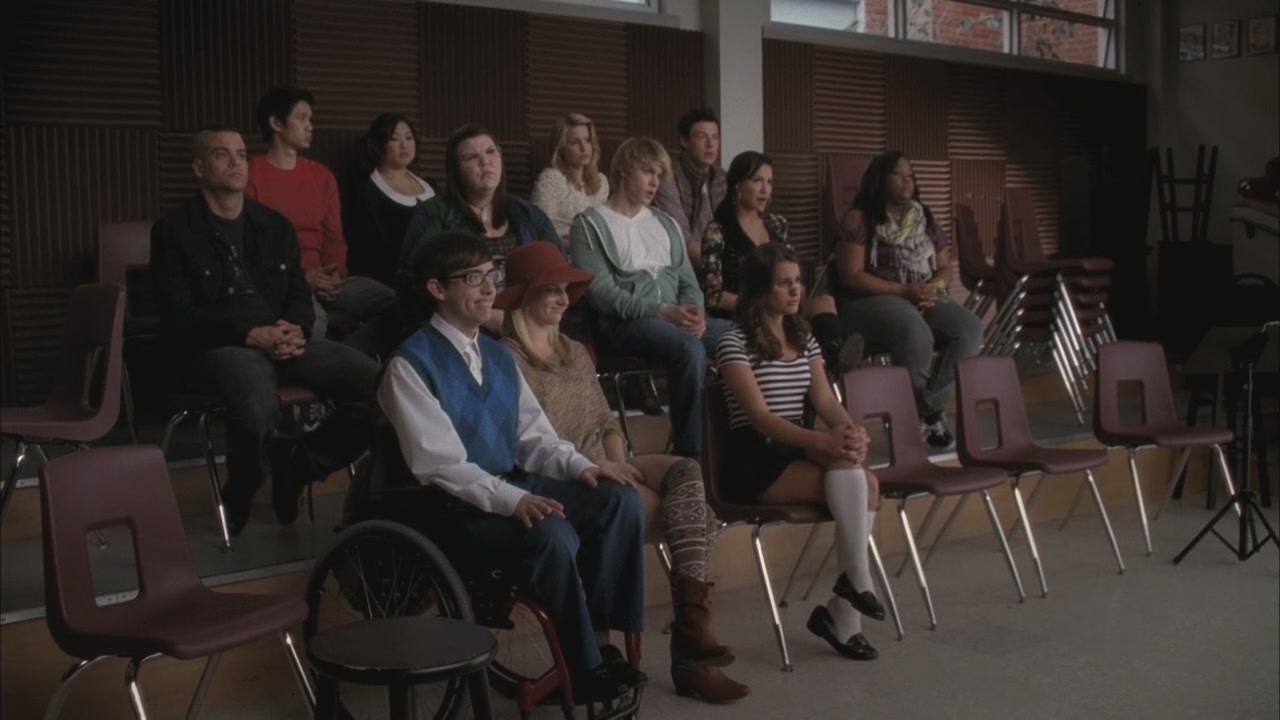 Glee218-0215.jpg