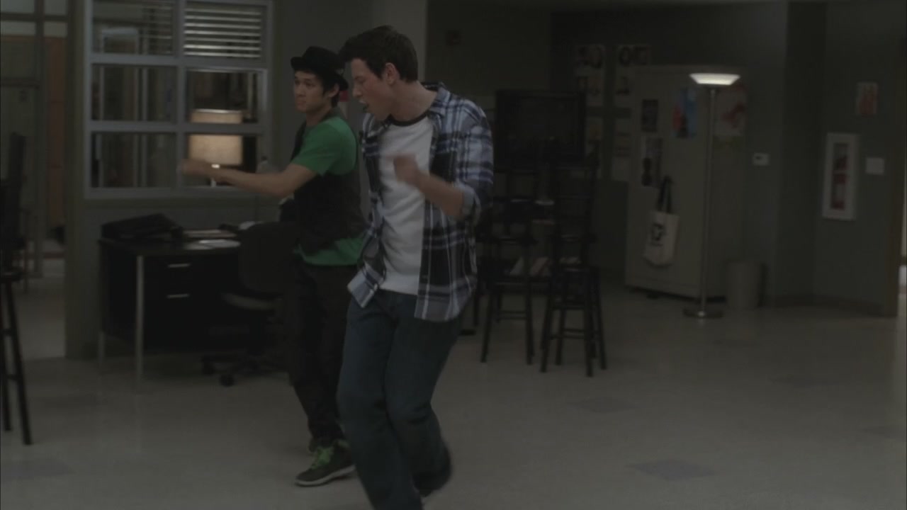 Glee218-0502.jpg