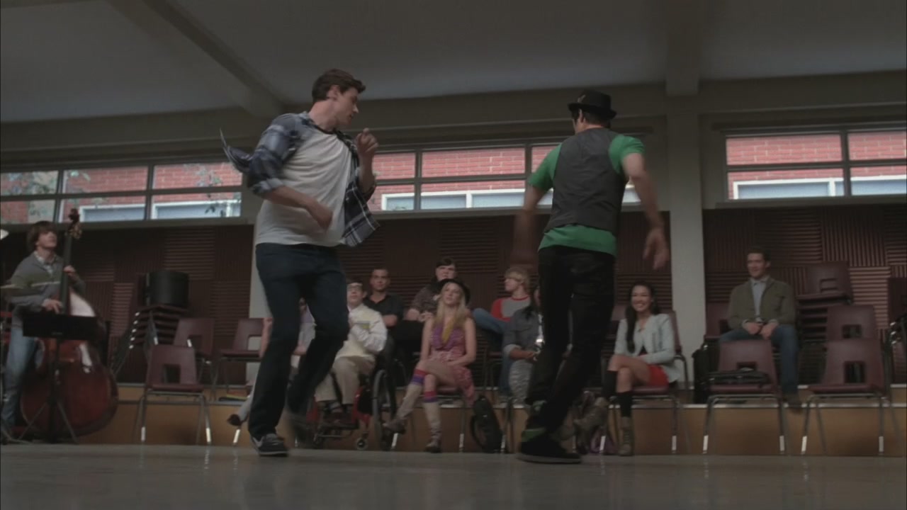 Glee218-0504.jpg