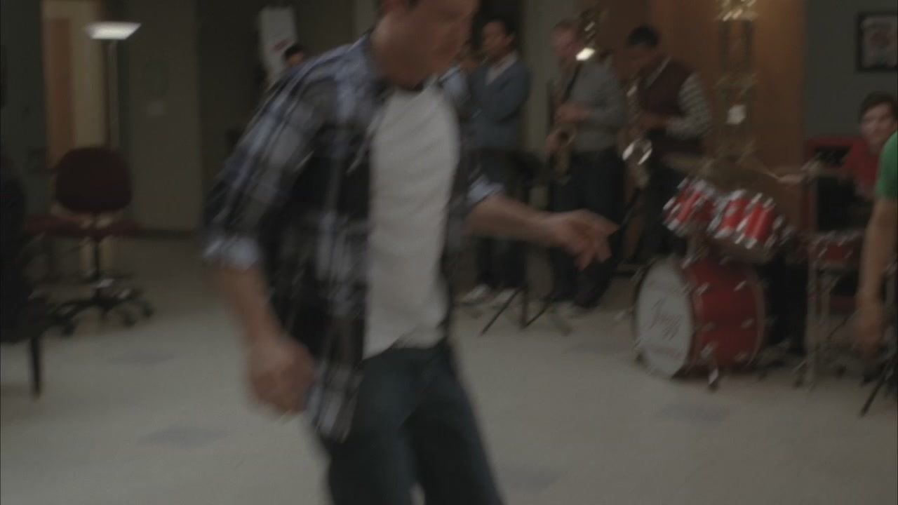 Glee218-0513.jpg