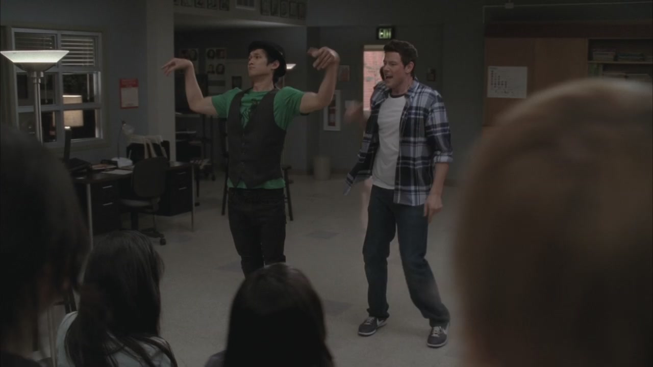 Glee218-0524.jpg