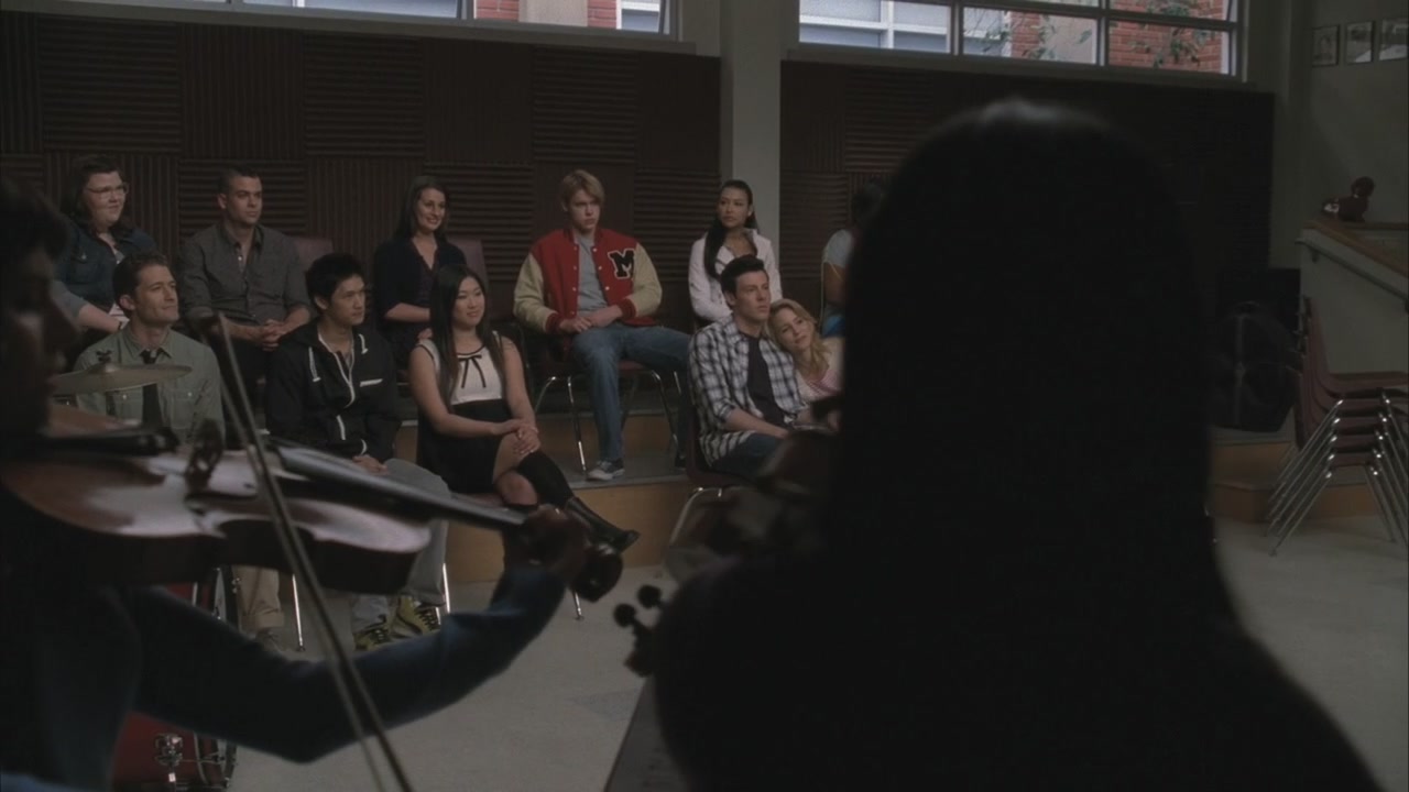 Glee218-1110.jpg