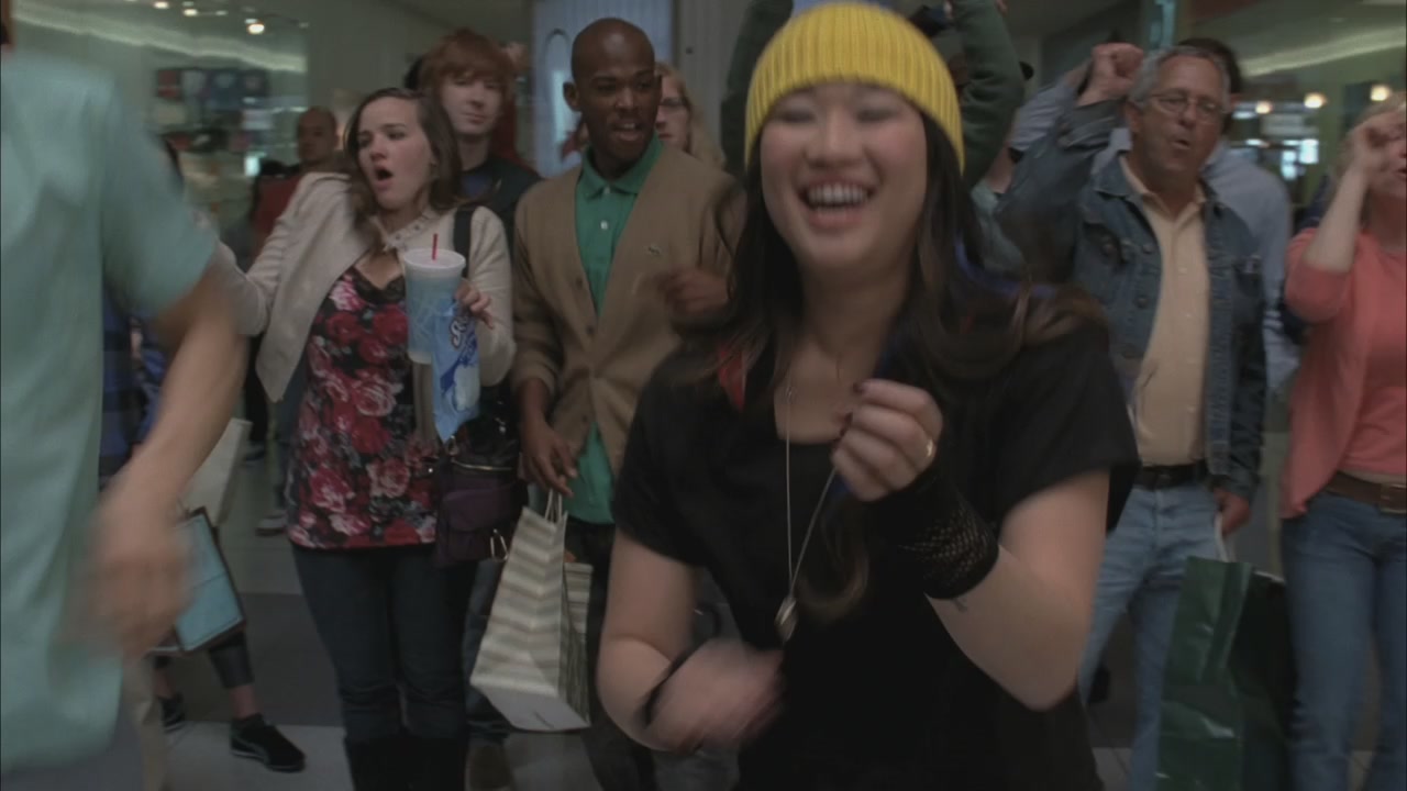 Glee218-1306.jpg