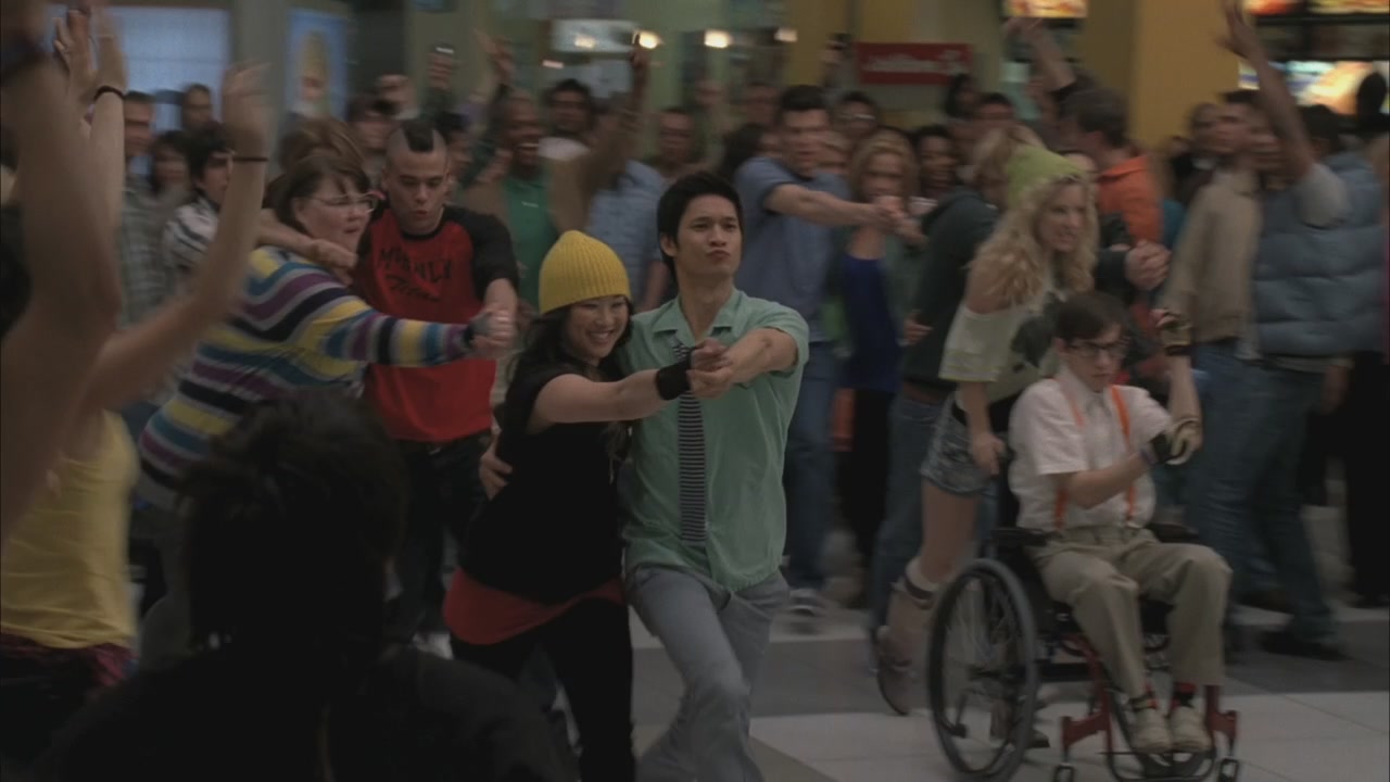 Glee218-1310.jpg
