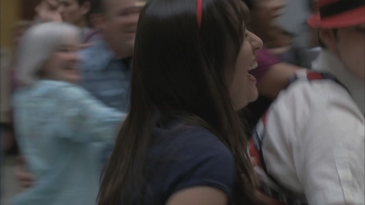 Glee218-1313.jpg