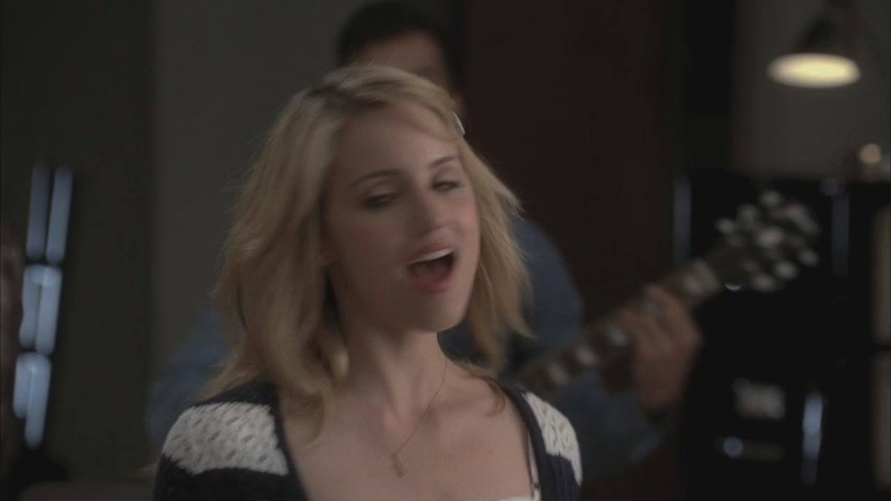 Glee219-0716.jpg