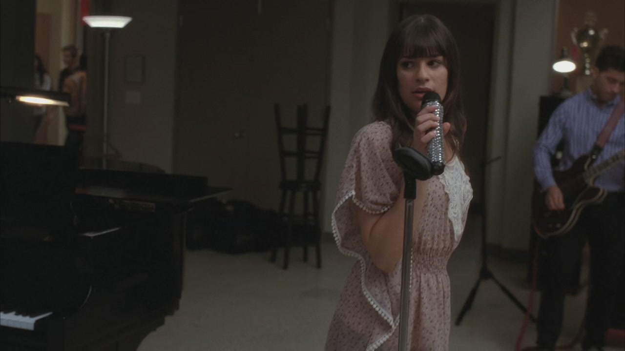 Glee219-0901.jpg