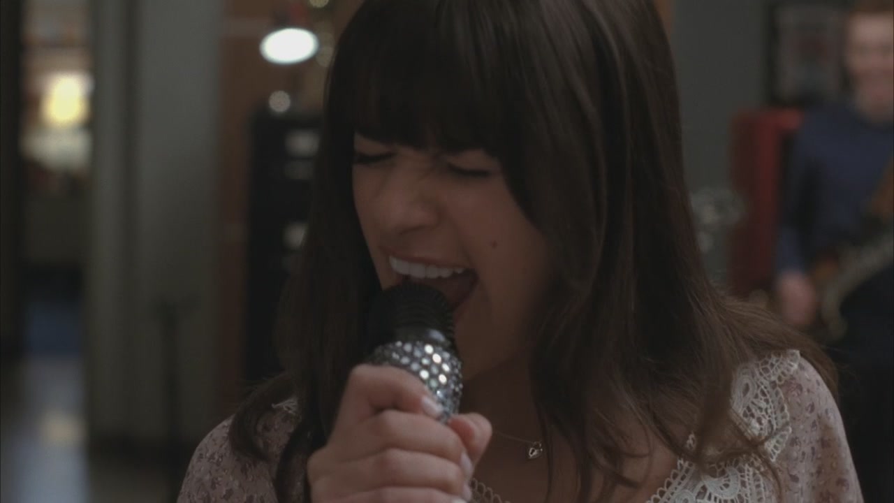 Glee219-0912.jpg