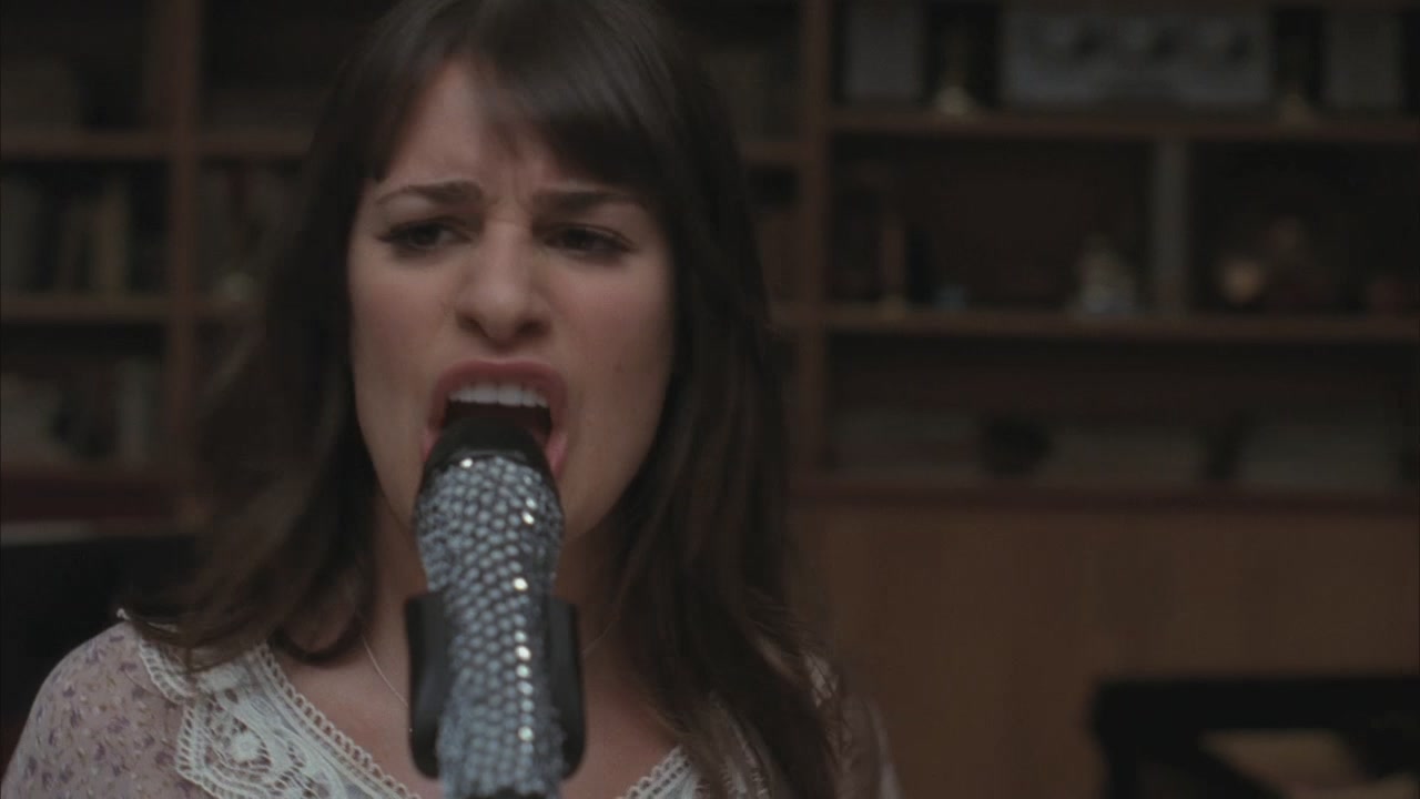 Glee219-0923.jpg