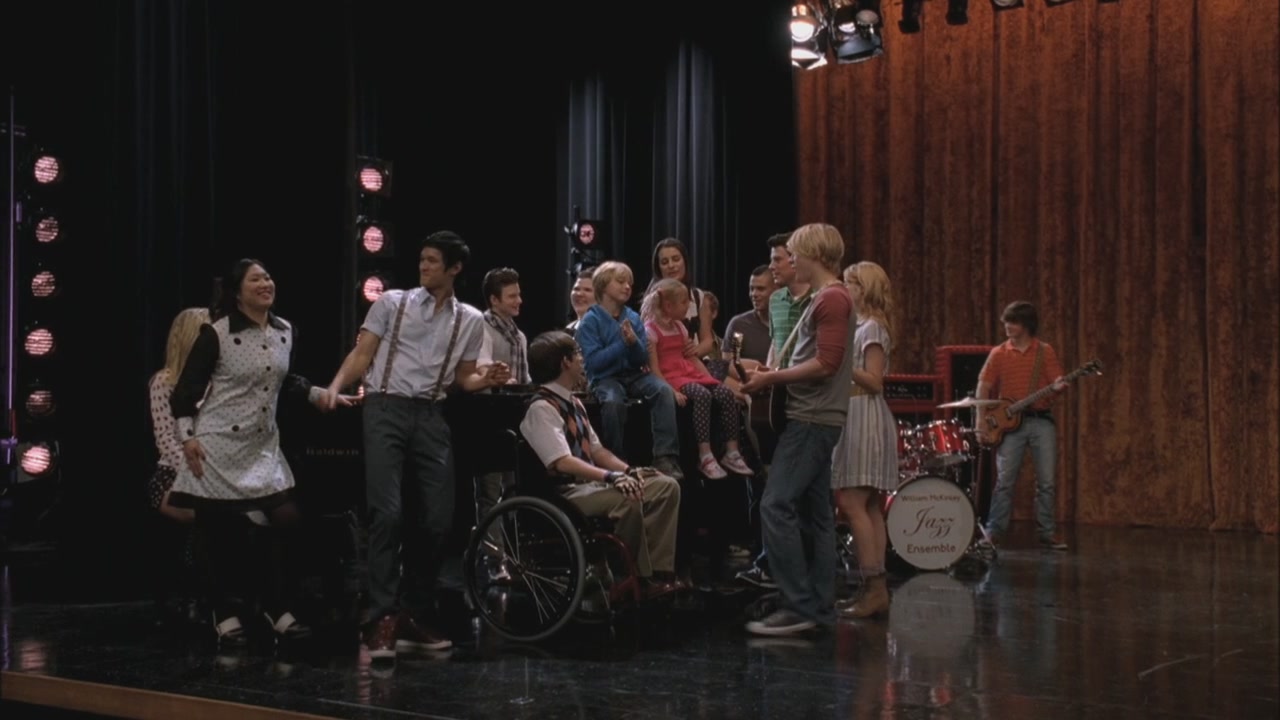 Glee219-1171.jpg