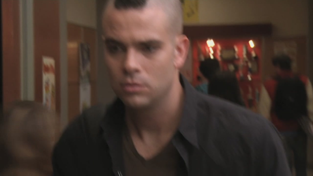 Glee220-0025.jpg