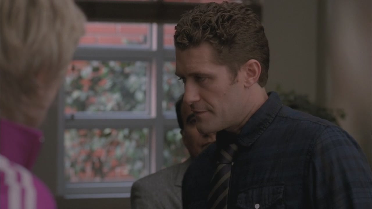 Glee220-0074.jpg