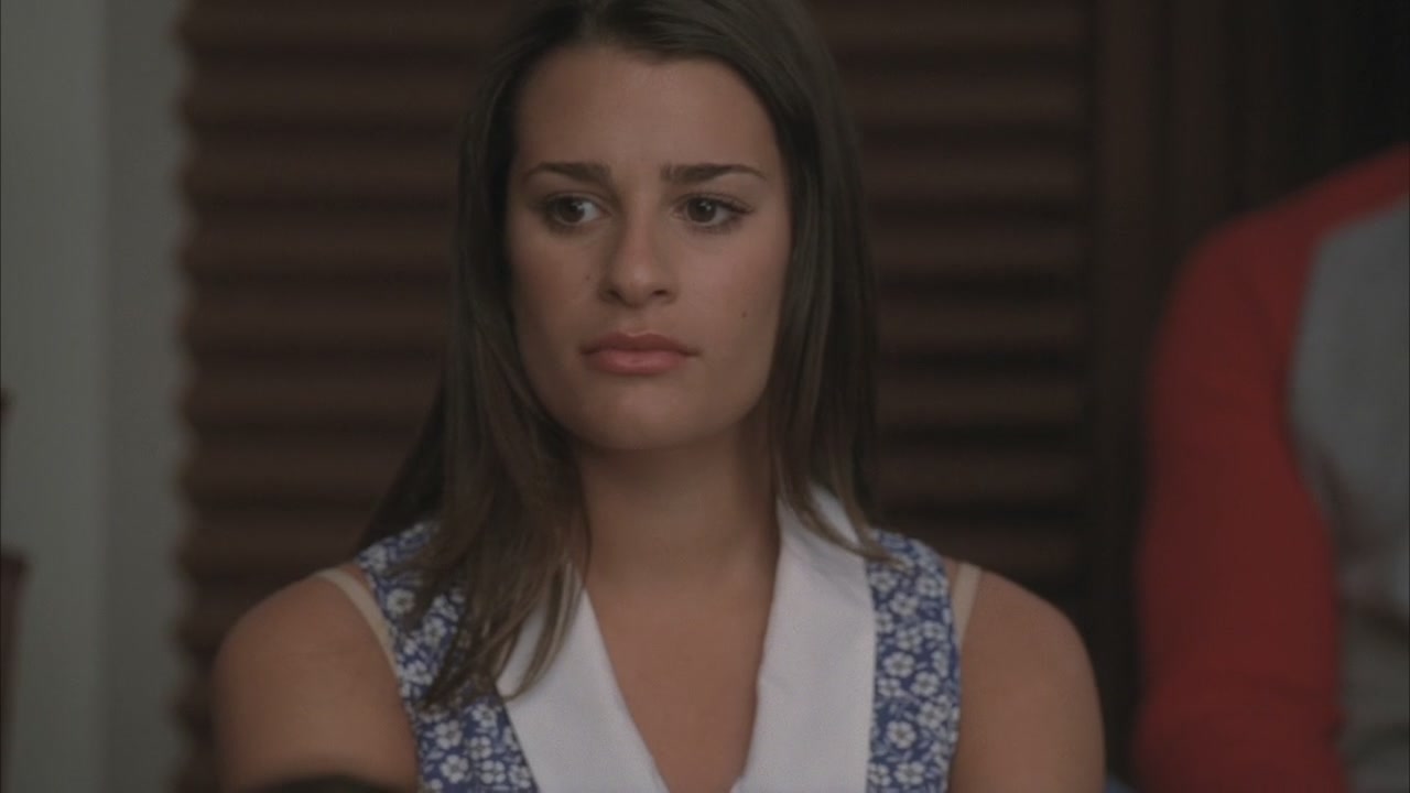 Glee220-0105.jpg