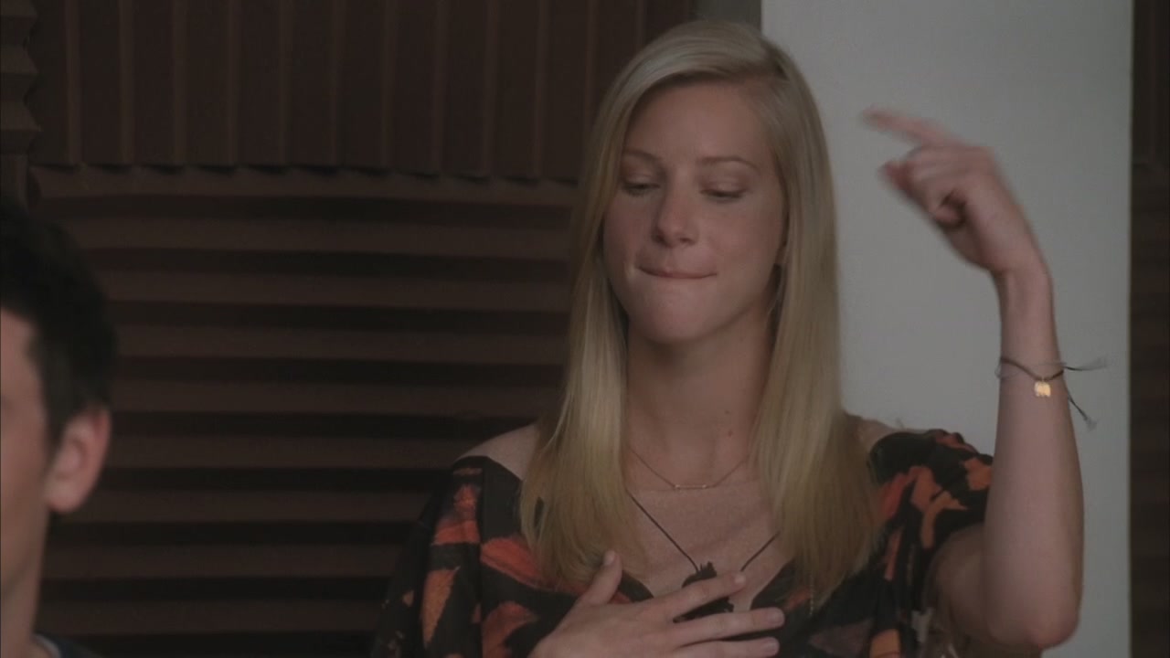 Glee220-0111.jpg