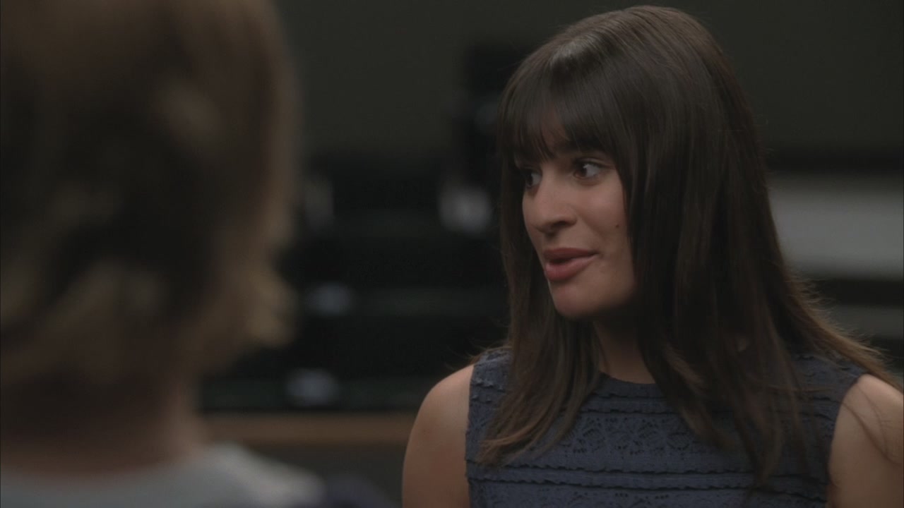 Glee220-0200.jpg