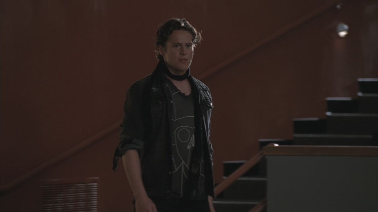 Glee220-0316.jpg