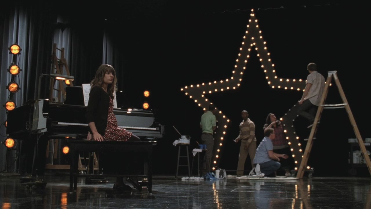 Glee220-0322.jpg