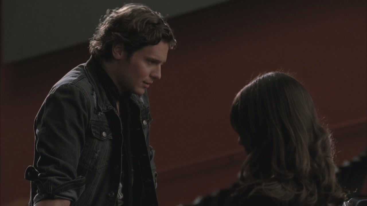 Glee220-0384.jpg