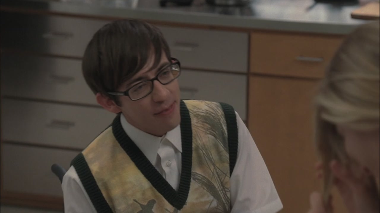 Glee220-0503.jpg