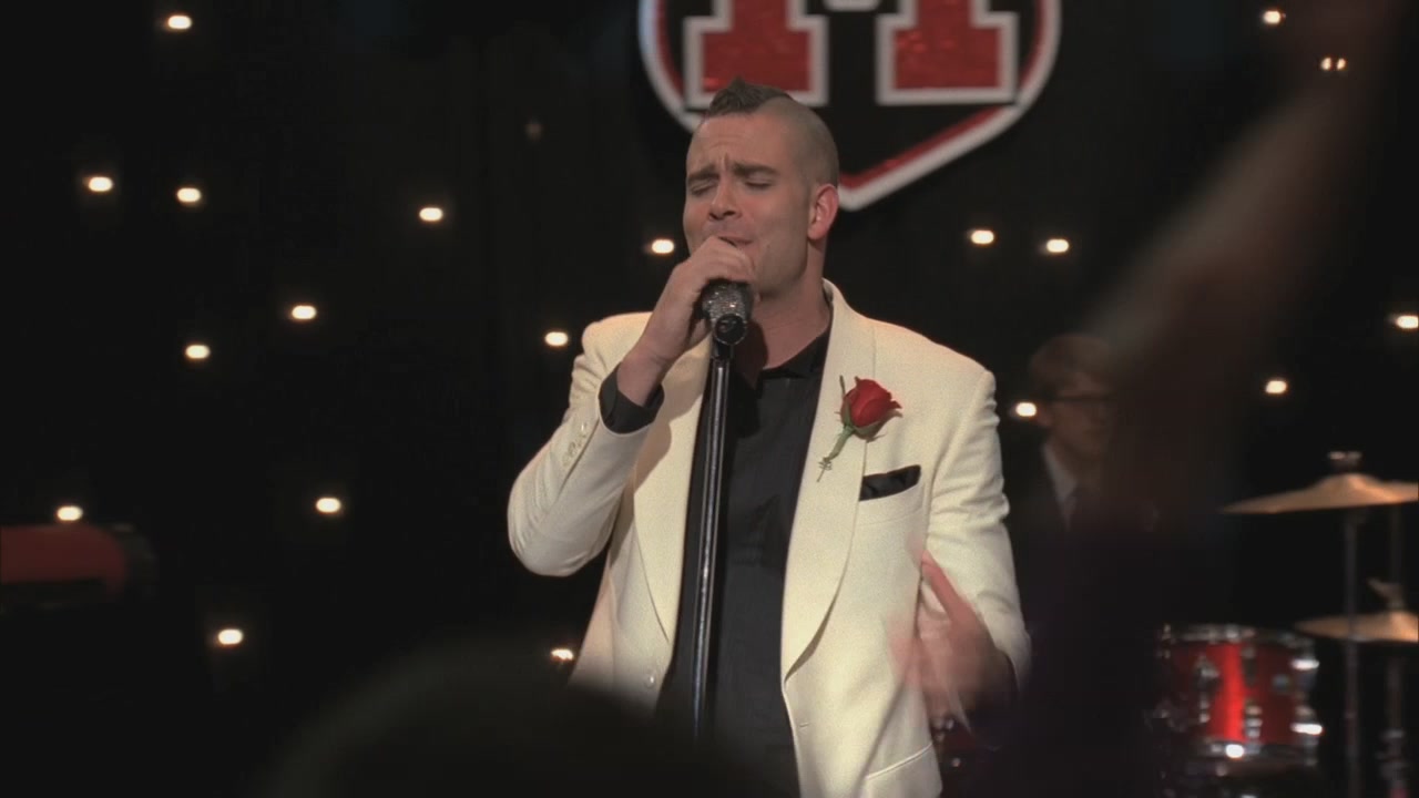 Glee220-0735.jpg